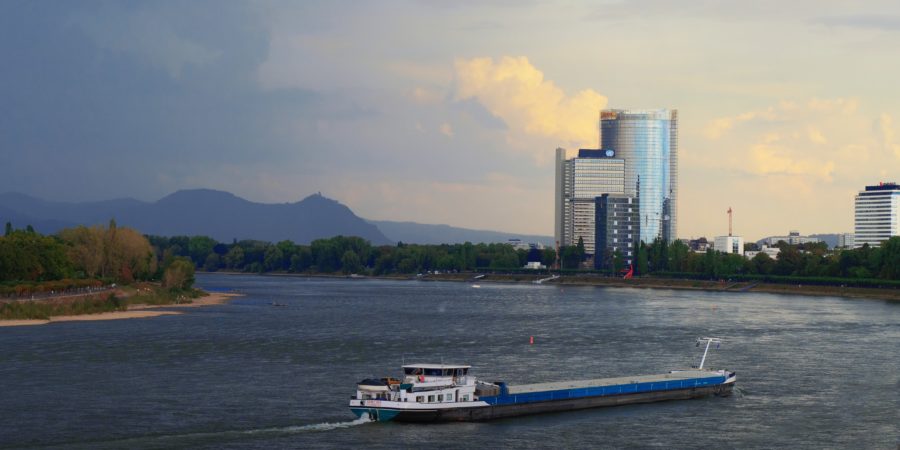 Zahnarzt Bonn - Venusberg, Ippendorf, Dottendorf, Kessenich, Friesdorf, Popplesdorf, Röttgen - Rhein mit Posttower